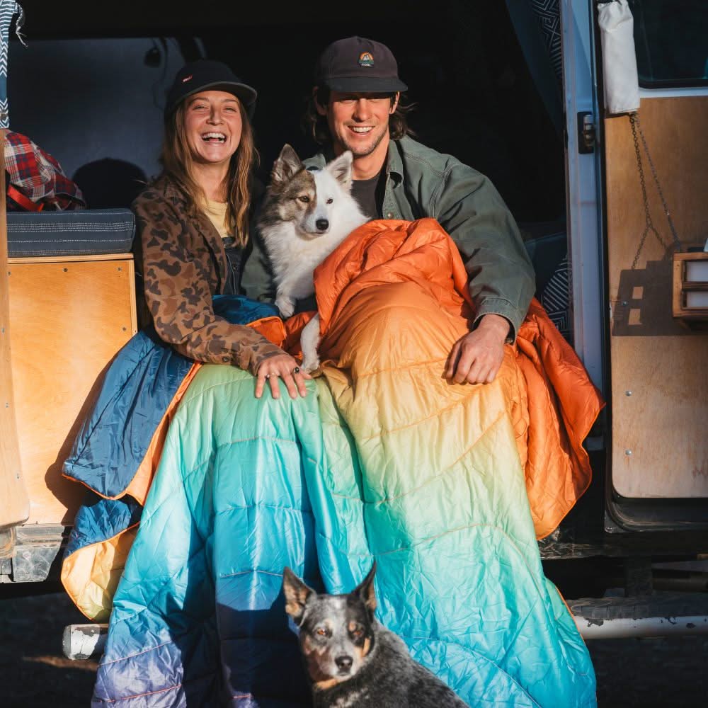Original Puffy 2 Person Blanket - Baja Fade - Image 8