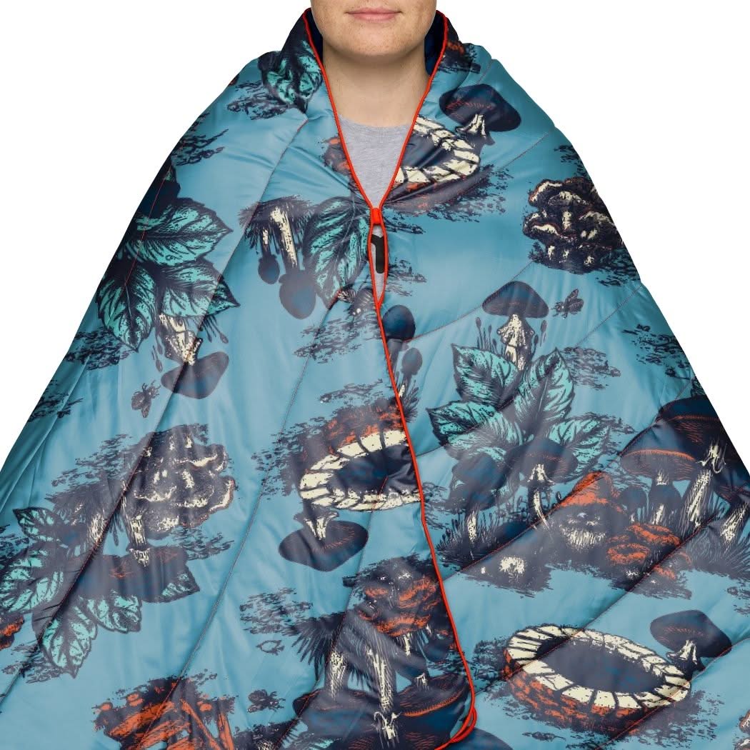Original Puffy Blanket - Magic Mushrooms - Image 9