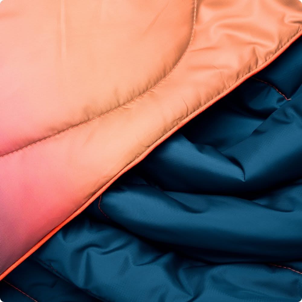 Original Puffy Blanket - Alpenglow - Image 4